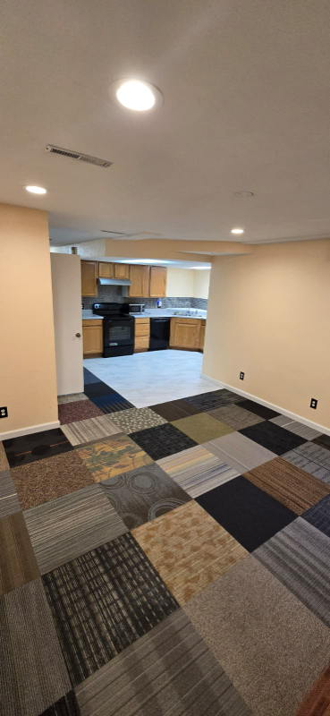 1123 12th Ave And Sheridan - Photo 4 of 10