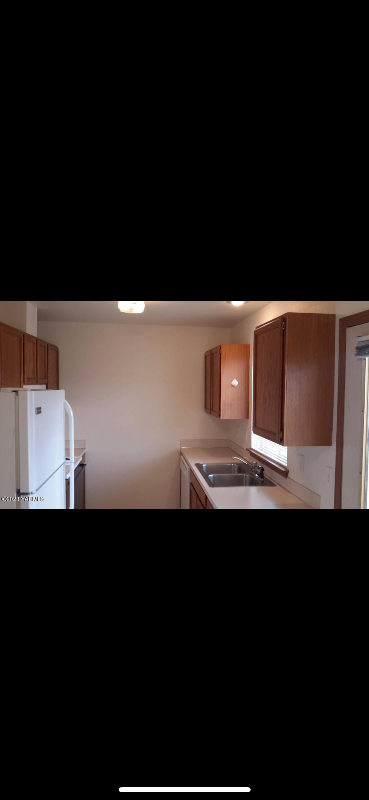 7503 Westbrook Ct #B - Photo 4 of 10