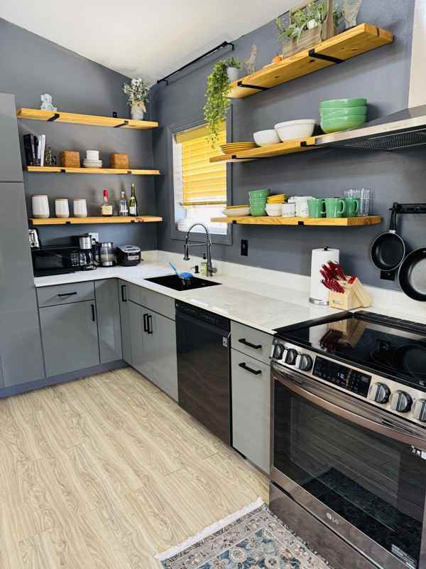 24 E Winding Hill Rd #B - Photo 2 of 30