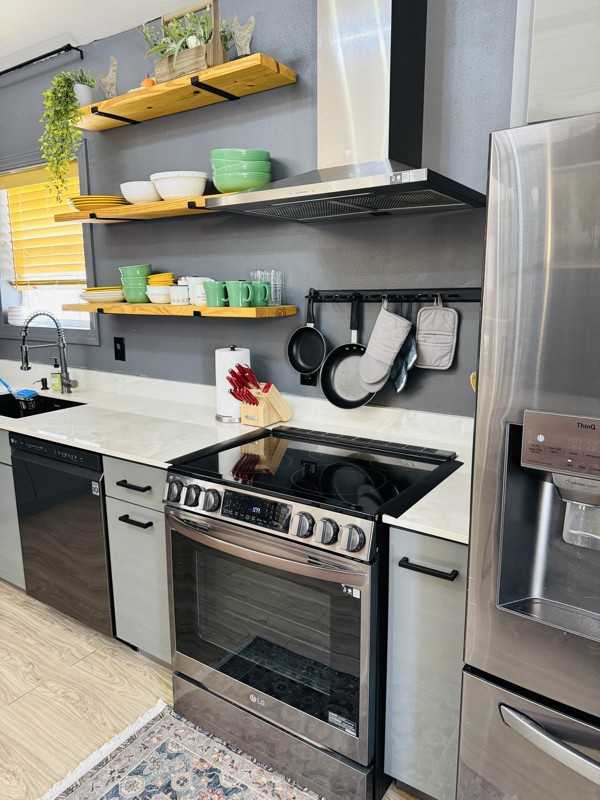 24 E Winding Hill Rd #B - Photo 4 of 30