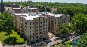 featured image of 400 Highland Terrace