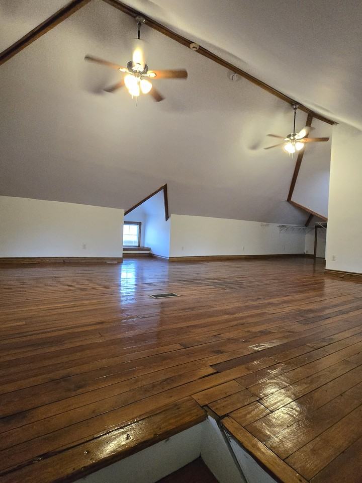 4235 Trumbull St #NA - Photo 4 of 21