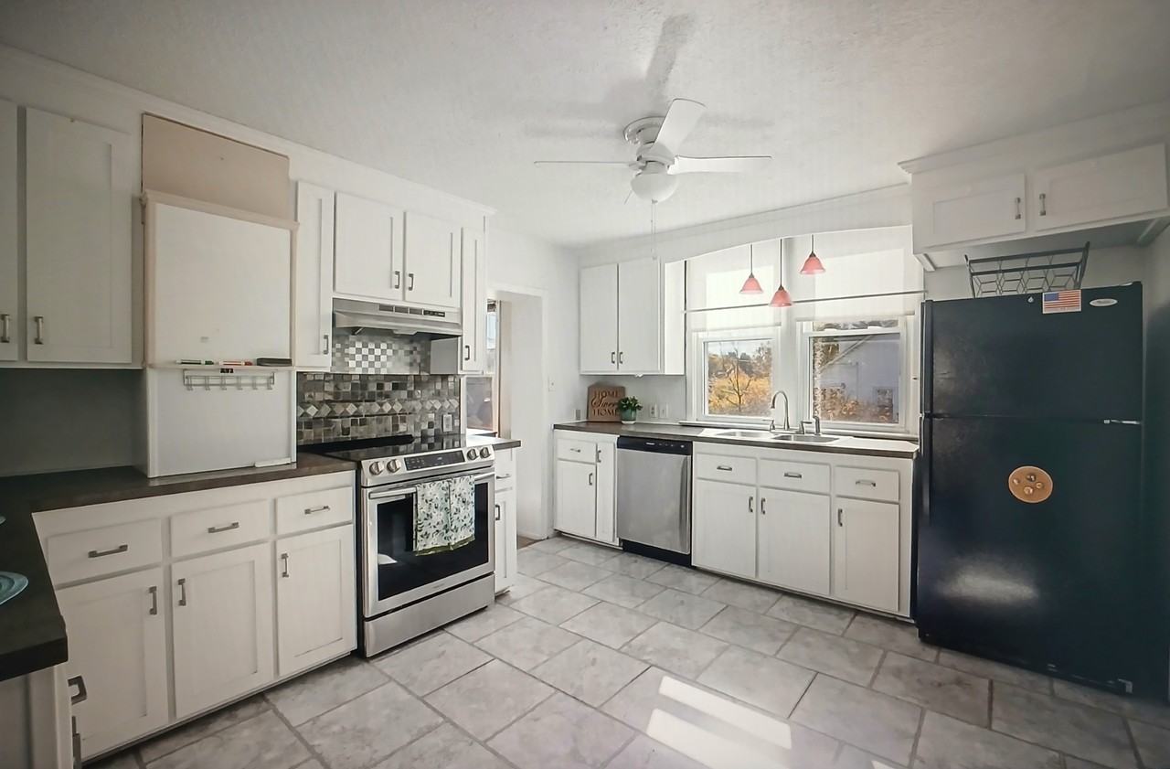917 Sherwood Ave #NA - Photo 5 of 12