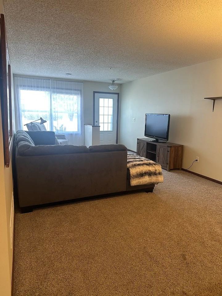 3373 Maureen Ln #NA - Photo 3 of 21