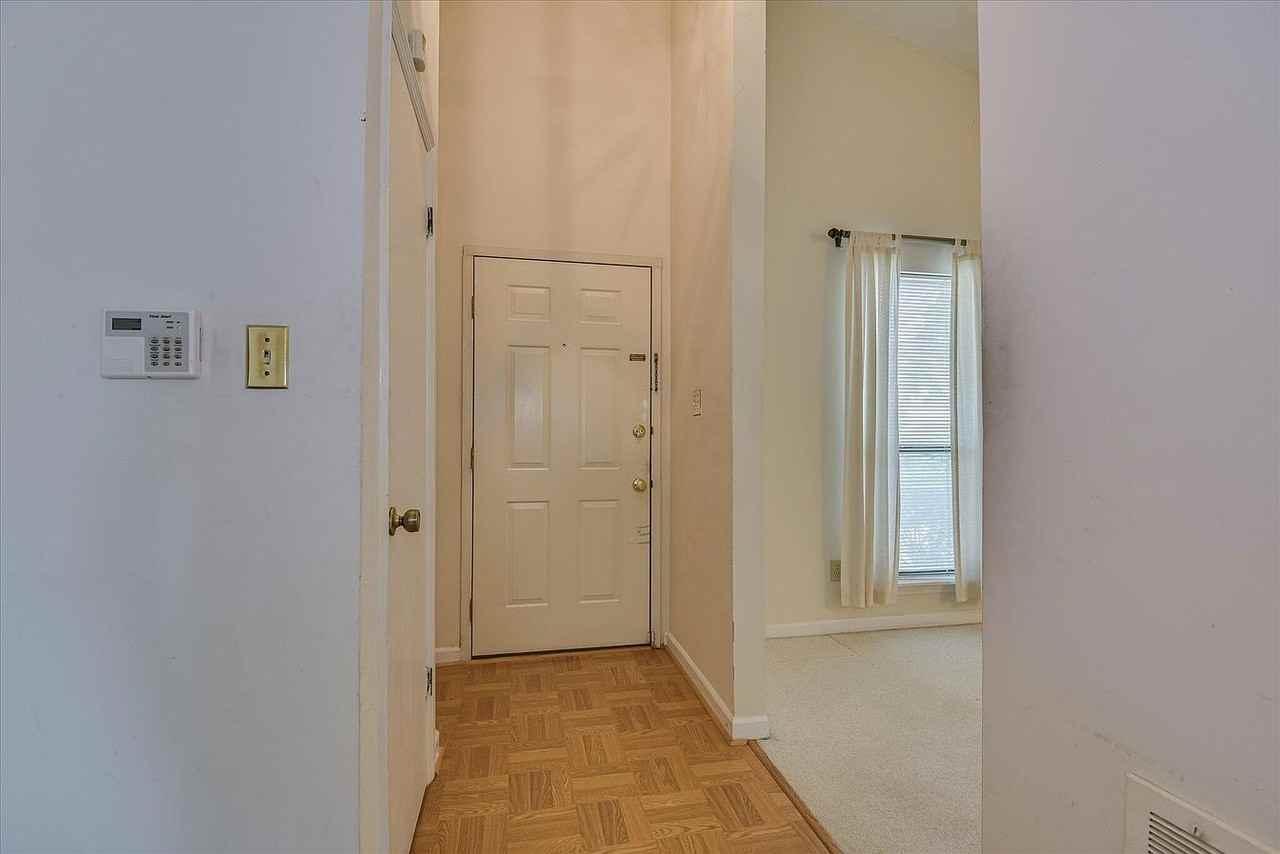 904 Big Hunt Rd #NA - Photo 3 of 24