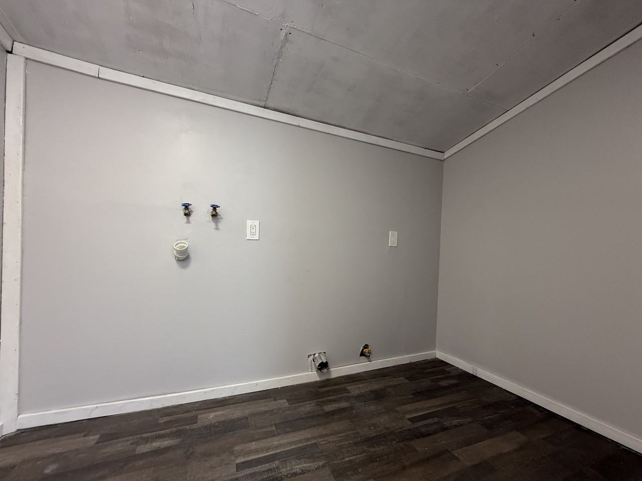 256 Vista Rd #2 - Photo 7 of 7