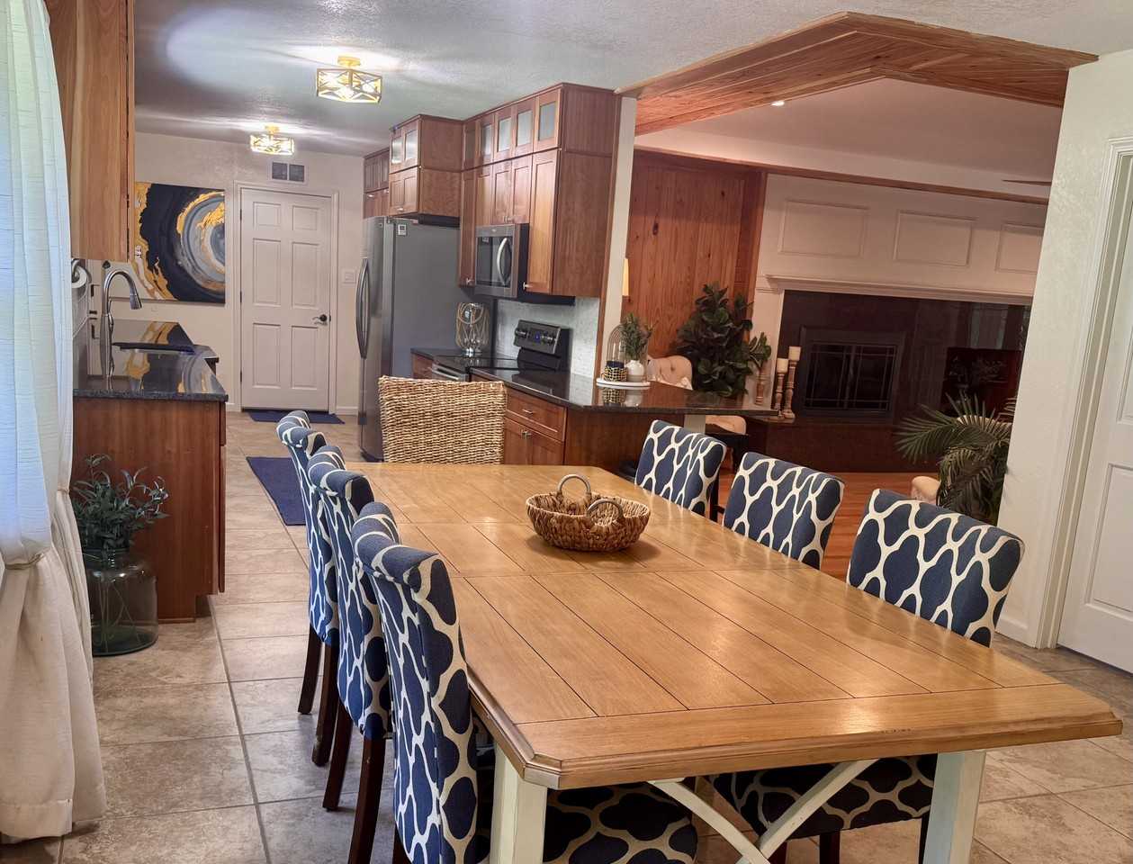 704 Akers Rd #NA - Photo 4 of 19