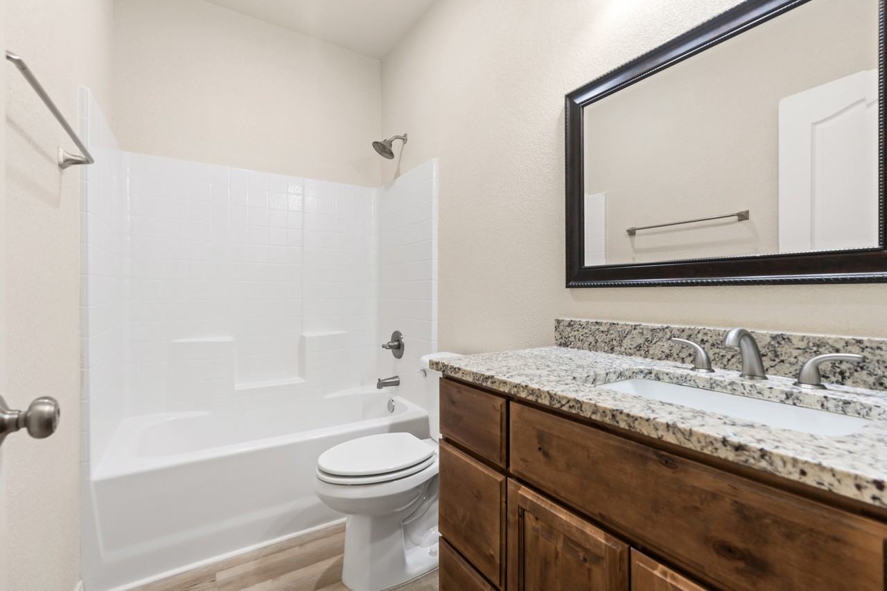 301 W Panther Way Apt 202 #NA - Photo 7 of 29