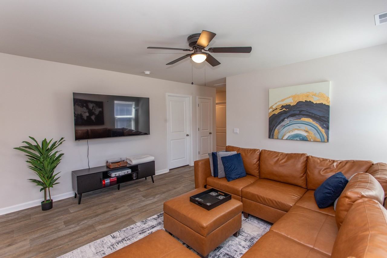 1800 Whispering Pine St Sw #NA - Photo 5 of 18