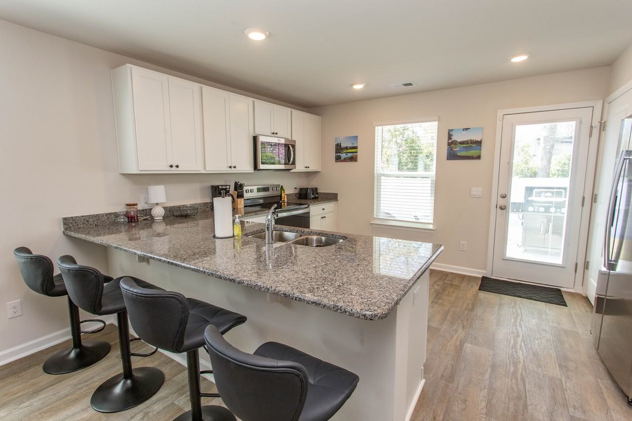 1800 Whispering Pine St Sw #NA - Photo 7 of 18