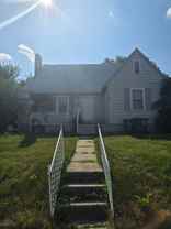 1803 N Oak St - Photo 1 of 1