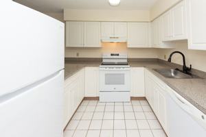 featured image of 2405 Whitney Ave