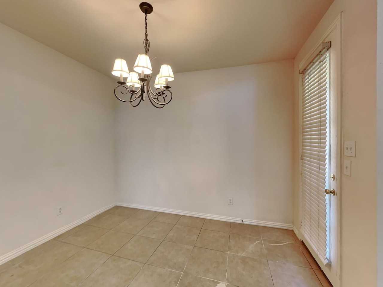 5134 Navajo Dr - Photo 3 of 36