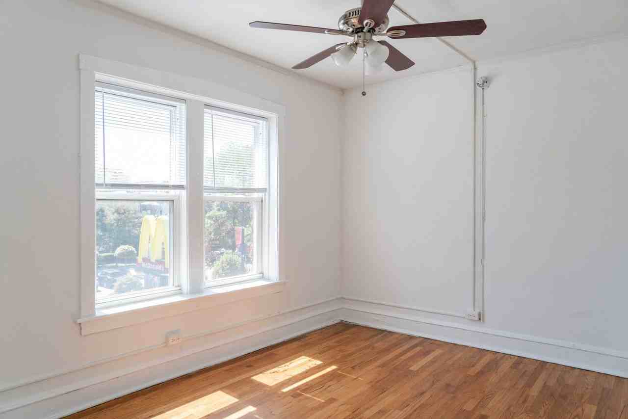 3842 W Lawrence Ave #306 - Photo 6 of 14