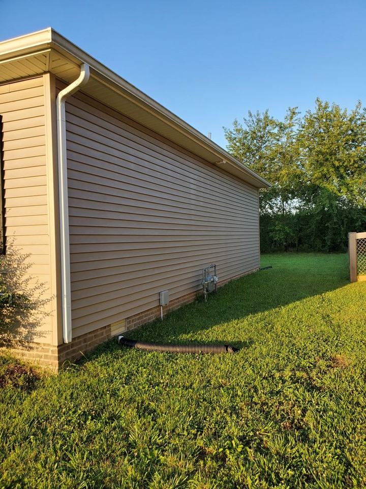357 Paige Ave - Photo 6 of 24