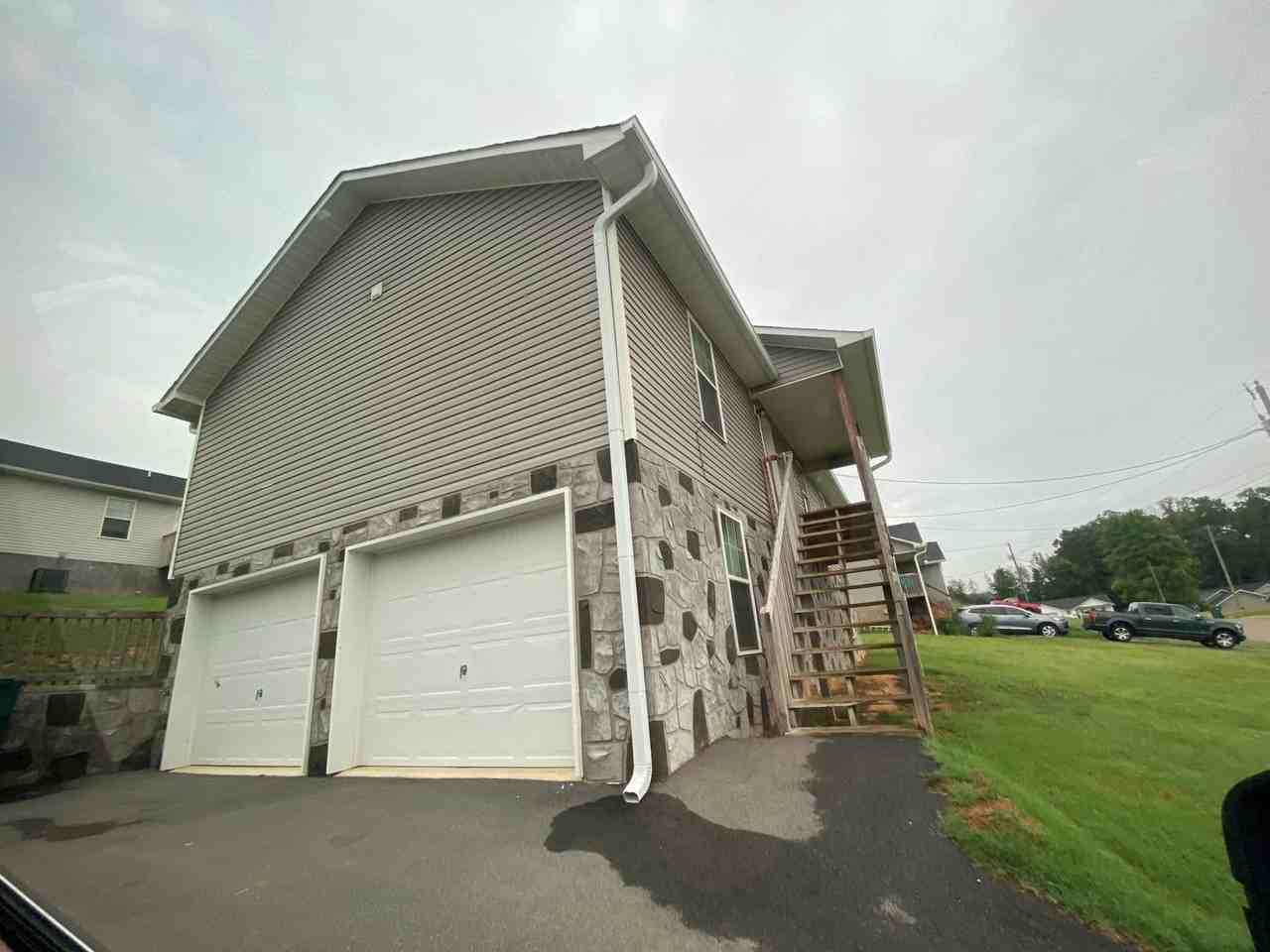 2014 Jonathon Dr - Photo 3 of 17