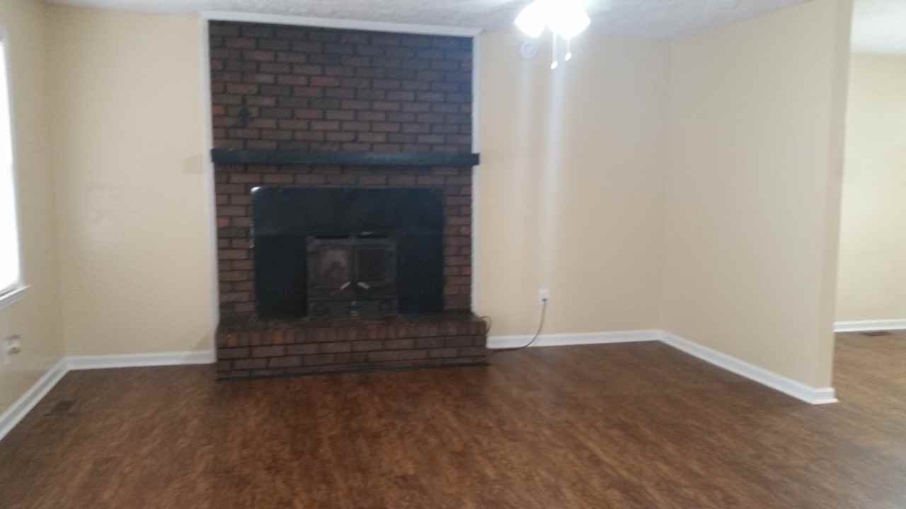 46 Pine Court - Photo 3 of 13