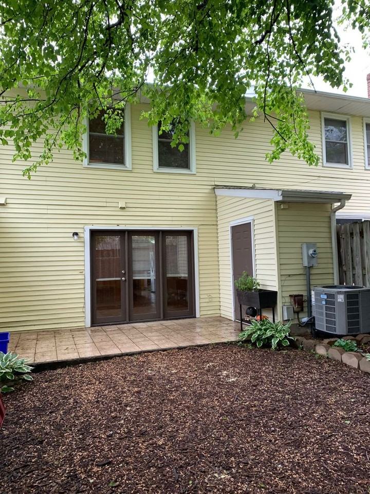 336 Loudon Rd - Photo 3 of 30
