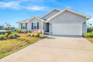 featured image of 3191 Camino Real Loop