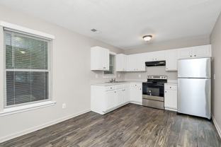 Davis Mills - Photo 1 of 1