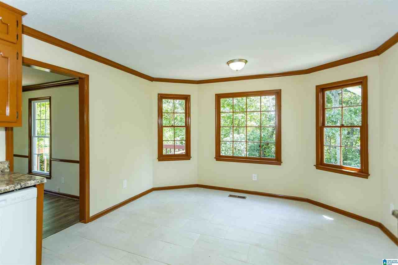 917 Dunridge Dr - Photo 6 of 21