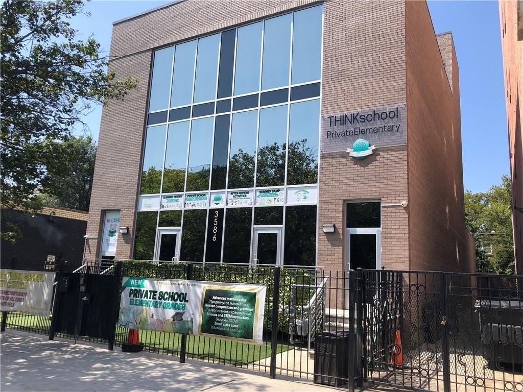 3588 Nostrand Ave - Photo 2 of 31