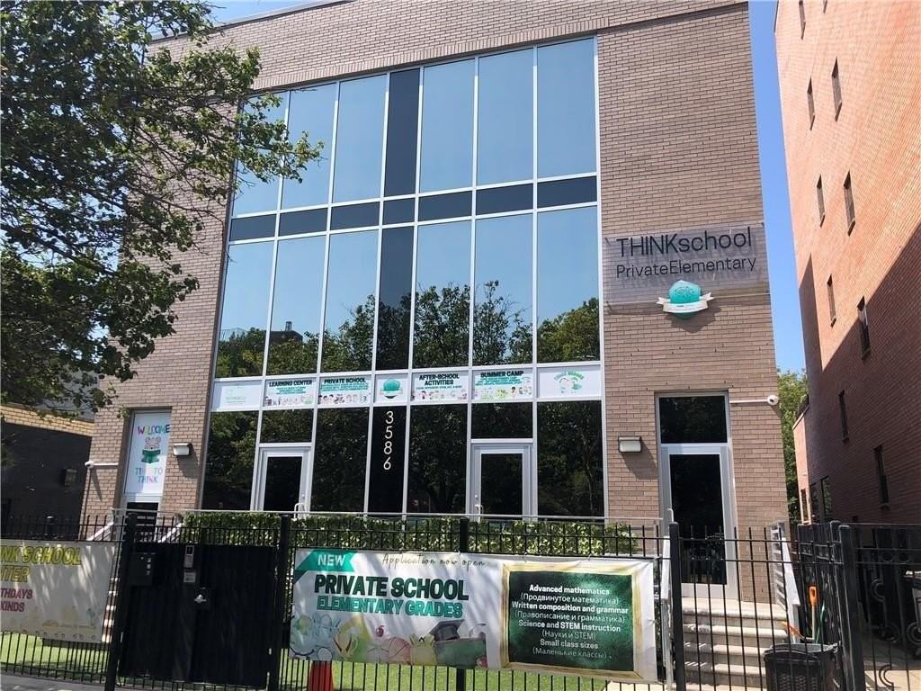 3588 Nostrand Ave - Photo 3 of 31