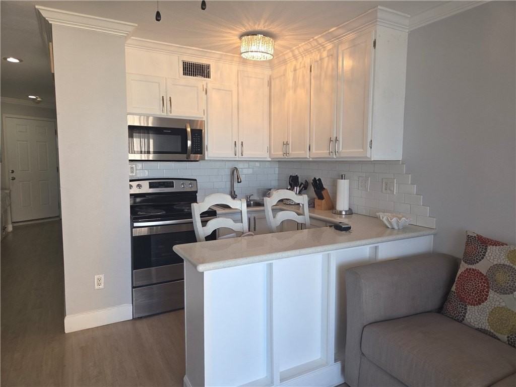 3938 Surfside Blvd Unit 3325 #3325 - Photo 2 of 13