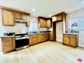 2707 Kelburn Ave - Photo 1 of 1