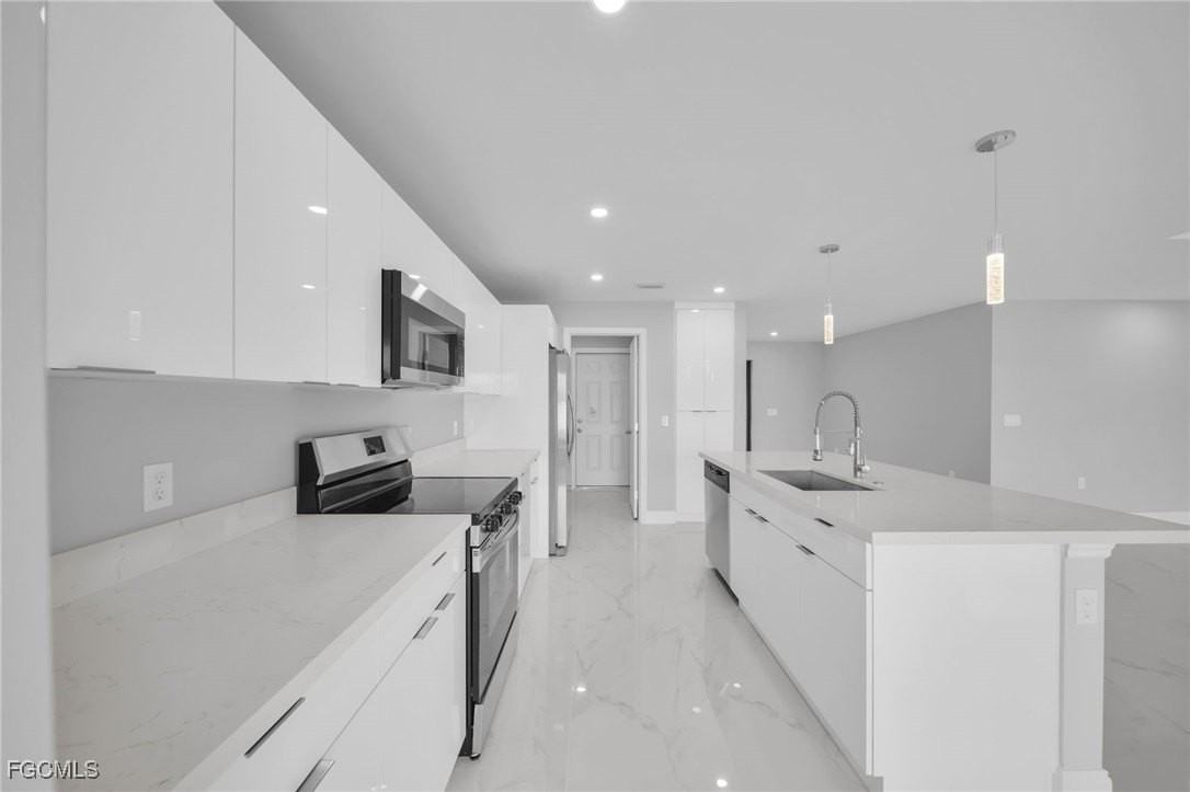 2001 Nw 20th St - Photo 6 of 21