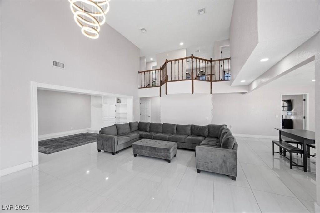 5110 Evaline St - Photo 5 of 50