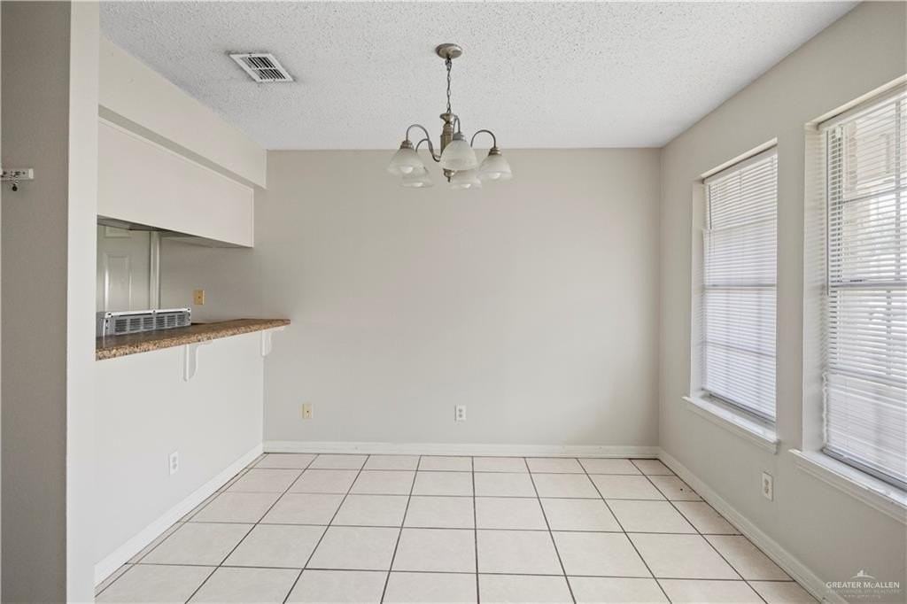 2004 Fullerton Ave - Photo 3 of 12