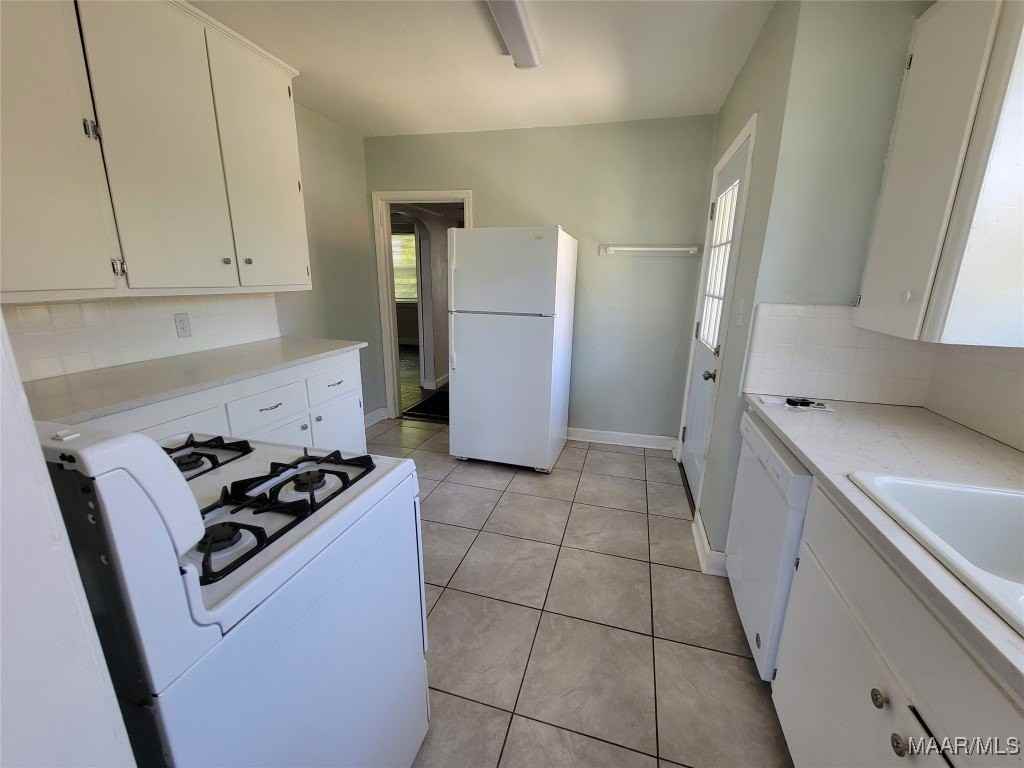 7 Calhoun Rd Unit B #B - Photo 5 of 9