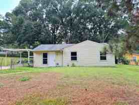 1102 Jameswood Ct - Photo 1 of 1