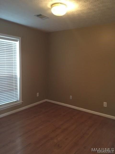 107 Glen Meadow Ct - Photo 4 of 12