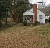 featured image of 2028 Ridge Ave