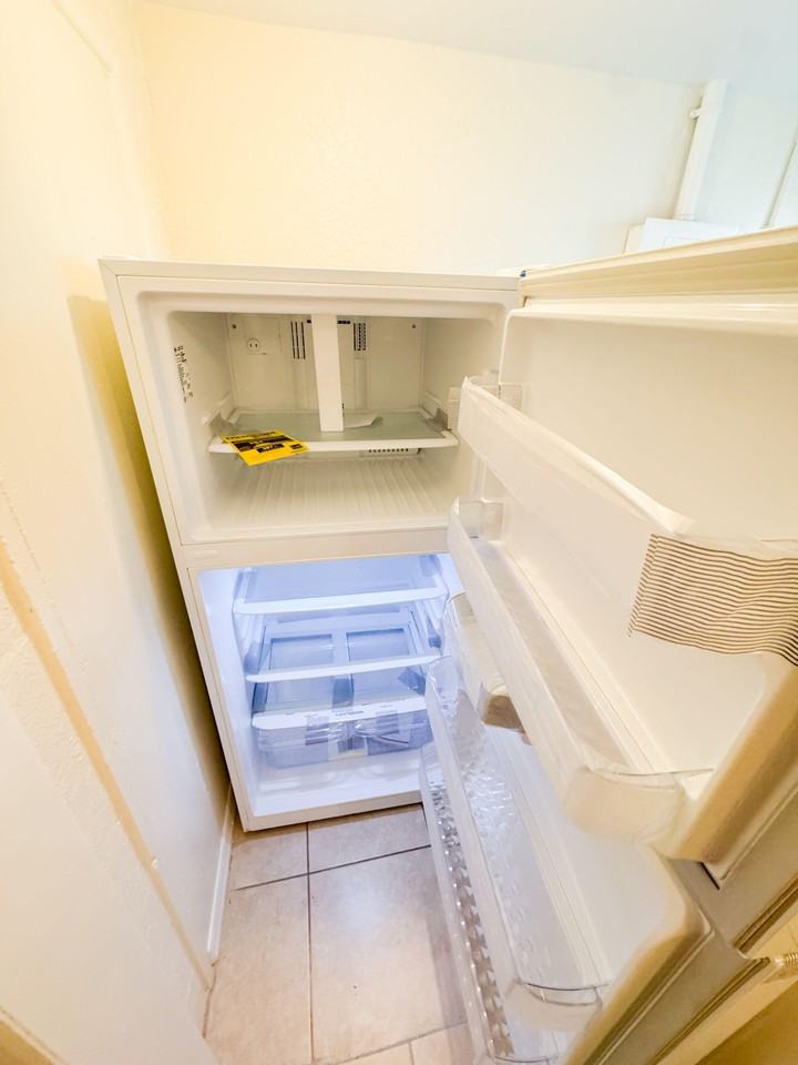 47th St N - Photo 3 of 6