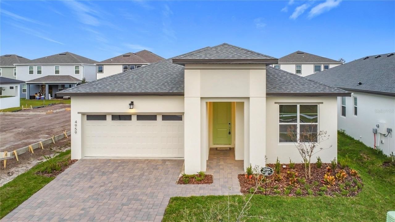 4959 Shady Pines Drive - Photo 4 of 48