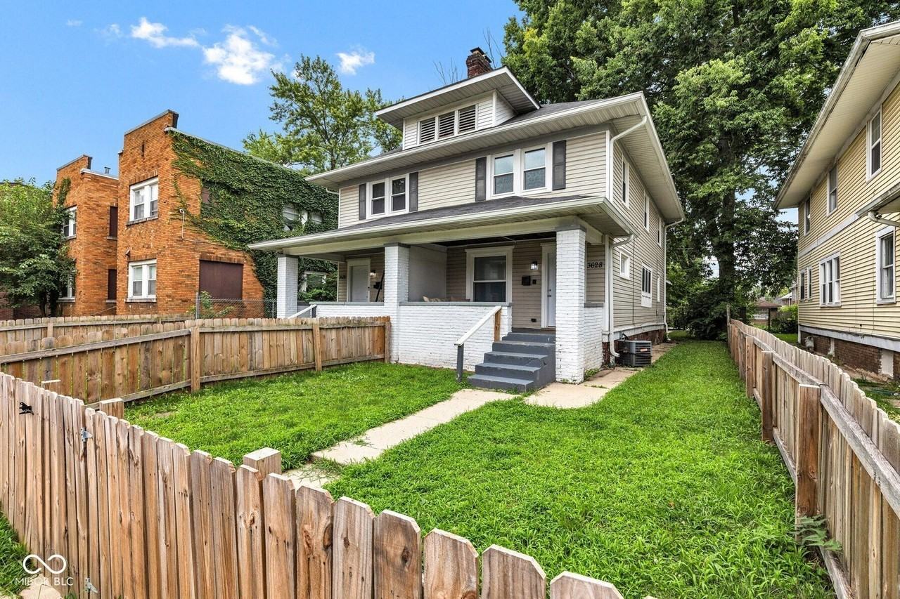 3628 Birchwood Ave - Photo 2 of 33