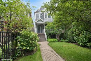 4516 N Damen Ave - Photo 1 of 1