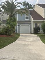 8596 Sturbridge Cir W - Photo 1 of 1