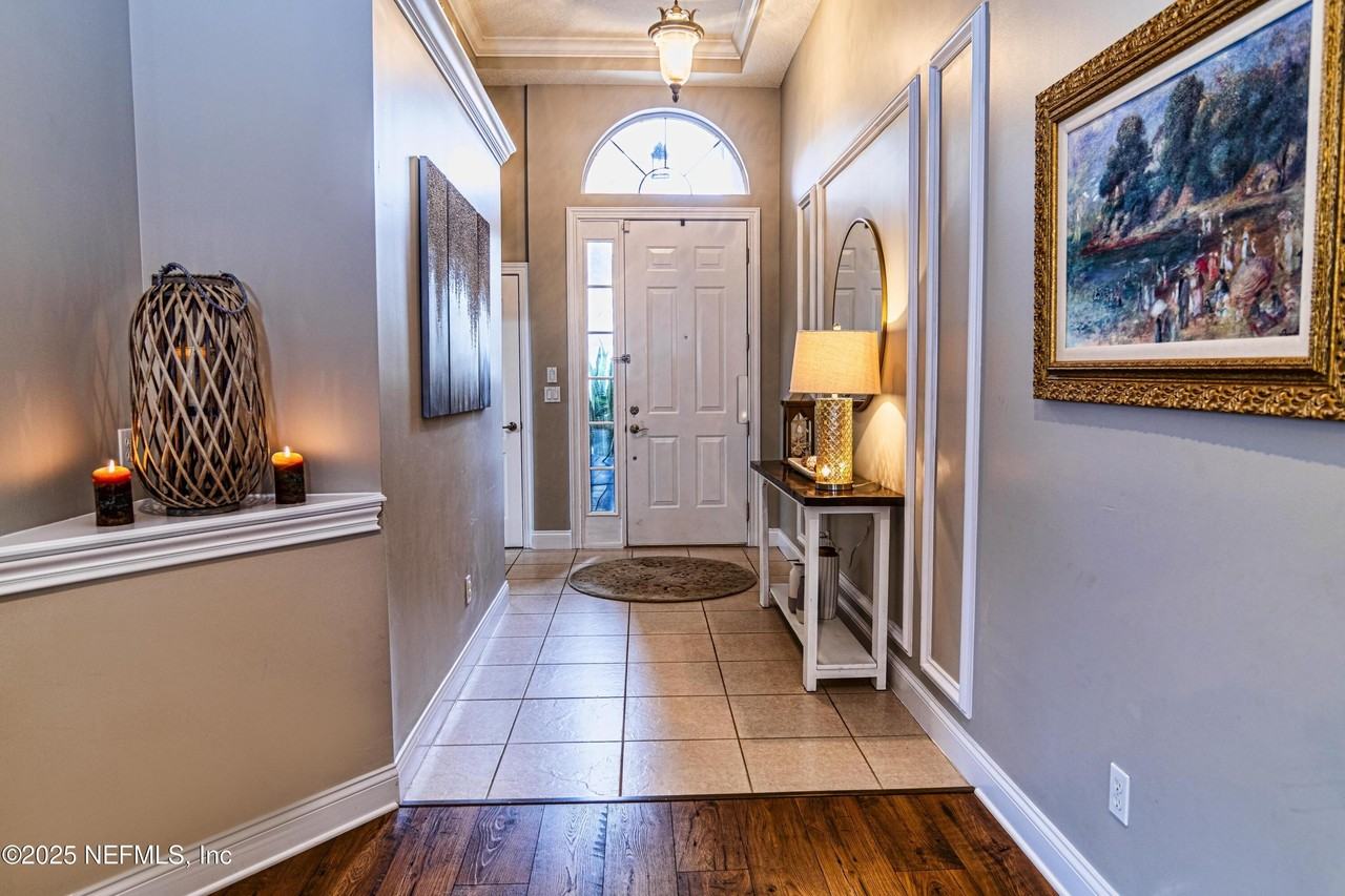 341 Island Green Dr - Photo 2 of 49