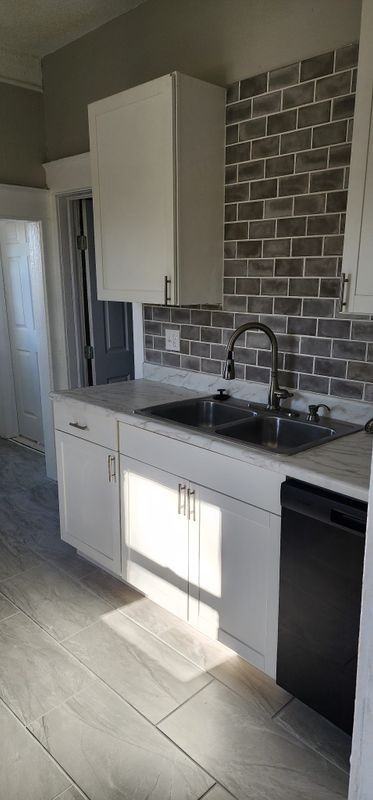 72 S 11th St - Photo 2 of 10