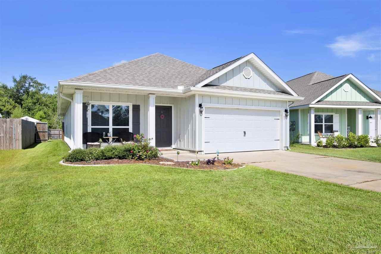 5789 Conley Ct - Photo 2 of 26