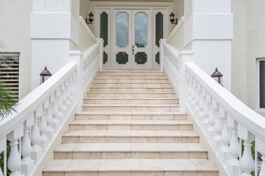 414 Se 25th Ave - Photo 7 of 50