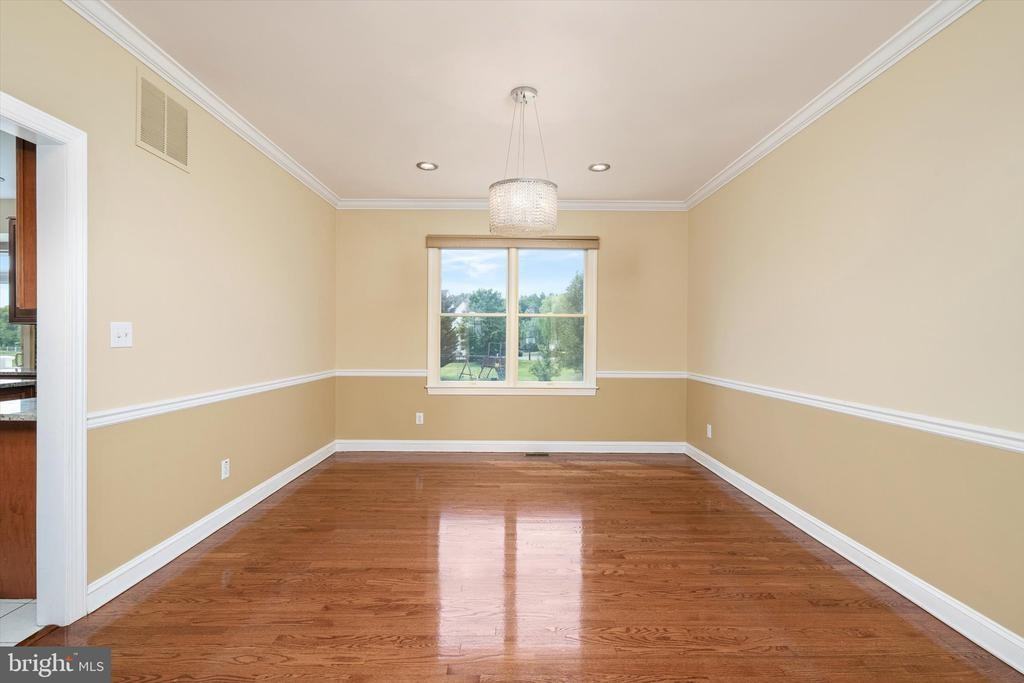 15 Meadowlark Dr - Photo 6 of 28