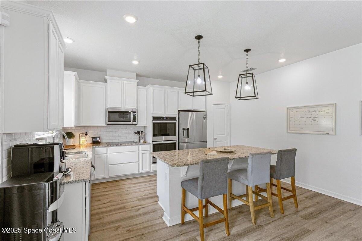 1116 Potenza Dr - Photo 4 of 25