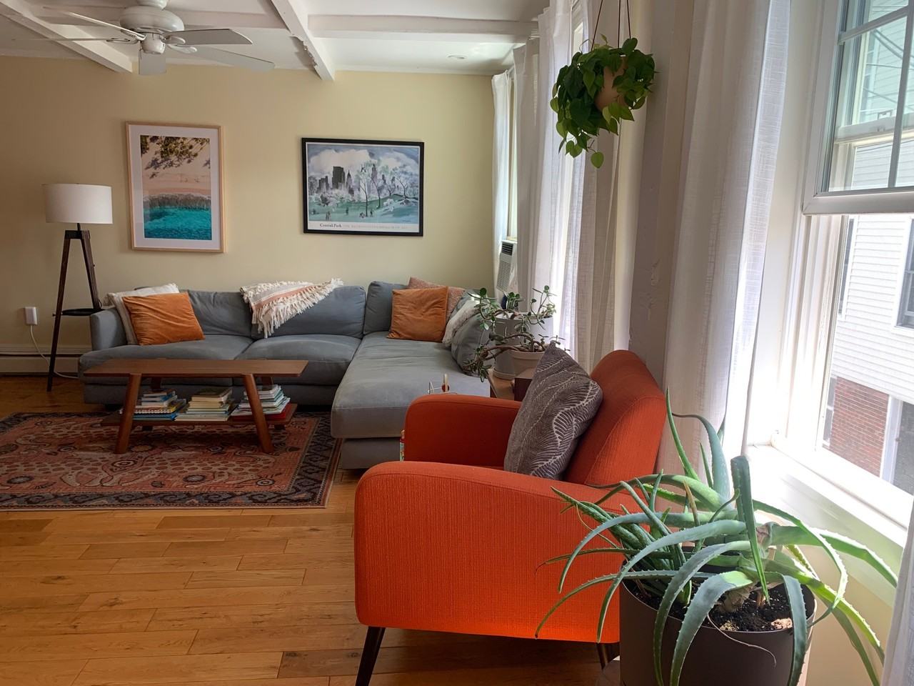 10 Salem Street Ave - Photo 2 of 23