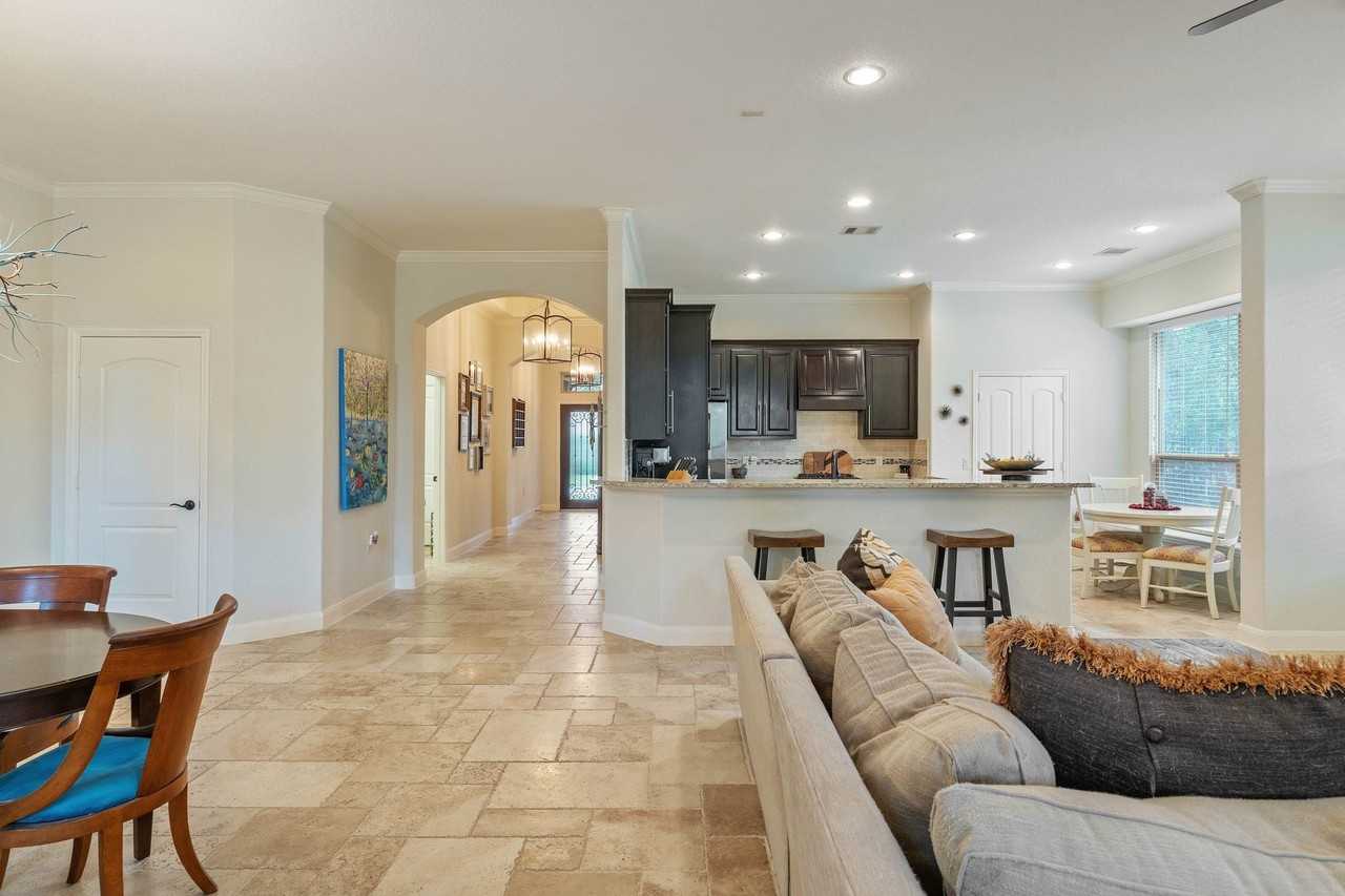 3 Jaspers Pl - Photo 6 of 30