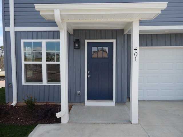 401 Bee Cove Way - Photo 2 of 19